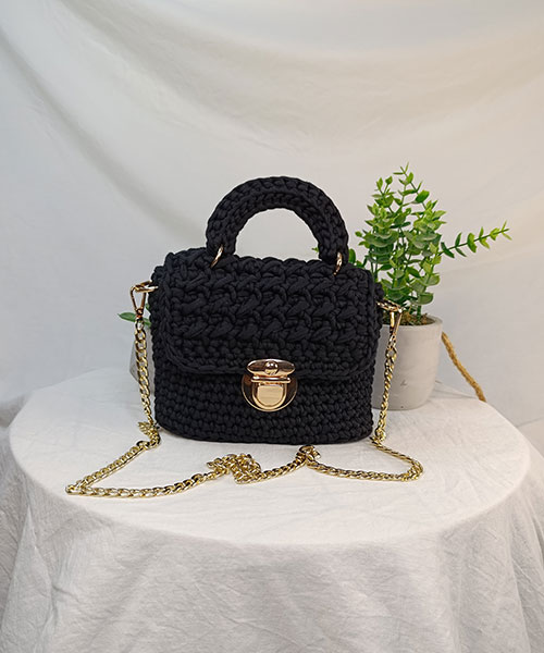 sac crochet love noir takiri sac crochet love noir takiri